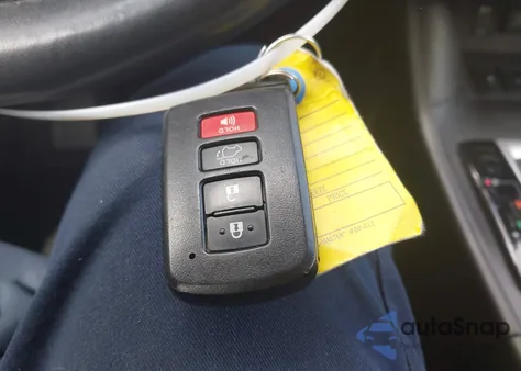 2018 Toyota Highlander Xle from USA, damaged, VIN 5TDKZRFH7JS546793